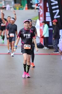 BIB: 1704
                            <button type="button" onclick="openModal(5720592)" class="btn btn-primary btn-sm float-right btn-popup" data-toggle="modal" data-target=".modal-high-quality">
                        <i class="fas fa-shopping-cart"></i> Add to Cart
                    </button>
                                            <button type="button" onclick="isThisMe(5720592, true)" class="btn btn-success btn-sm float-right btn-popup btn-isme hidden" data-toggle="tooltip" data-placement="bottom" title="นี่คือรูปของคุณใช่ไหม คลิกที่นี่เพื่อเอาเข้าอัลบั้ม">
                        <i class="fas fa-plus"></i> Add to album
                    </button>
                    <button type="button" onclick="isThisMe(5720592, false)" class="btn btn-warning btn-sm float-right btn-popup btn-isnotme hidden">
                        <i class="fas fa-ban"></i> Remove from album
                    </button>